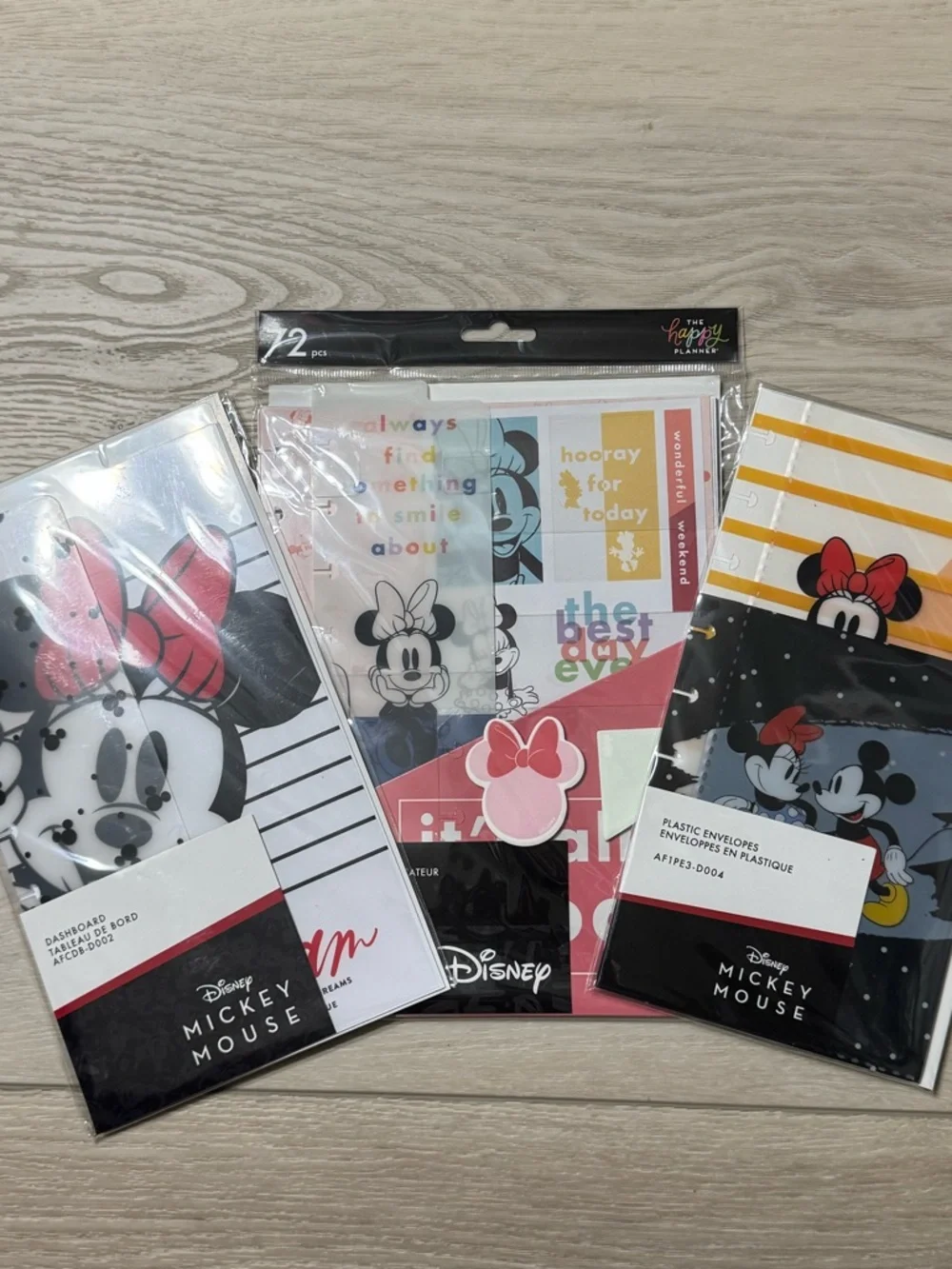 NWT-Happy Planner Disney Minnie Mouse Bundle